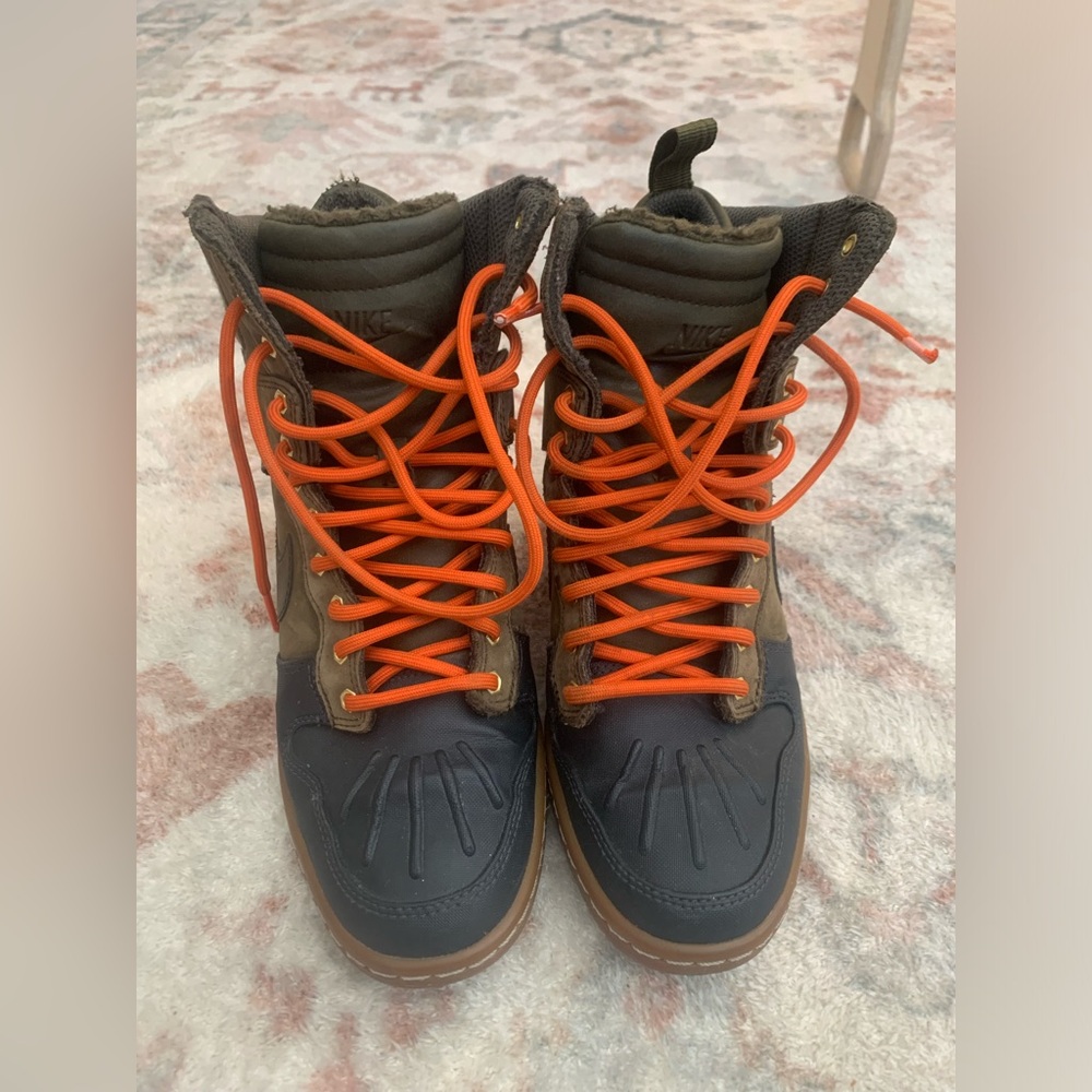Nike Dunk Sky Hi Wedge H2O Repel Boot